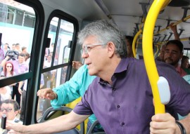 ricardo consorcio metropolitano foto francisco franca 5 270x191 - Ricardo vistoria nova frota de ônibus que vai transportar passageiros entre Bayeux e João Pessoa    