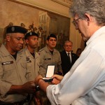 ricardo faz homenagem aos pms_foto francisco franca (5)