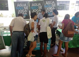 governo Estadual orienta populacao sobre o dia mundial da agua 2 270x194 - Governo do Estado orienta população em evento alusivo ao Dia Mundial da Água