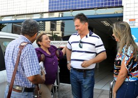 12 05 2017 Entrega do carro da Vila Vicentina fotos Luciana Bessa 18 270x191 - Governo do Estado entrega novo veículo para Abrigo Vila Vicentina