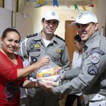 policia doa mais de 400 kg alimentos em CG e Lagoa Seca foto Franklin Oliveira (3)