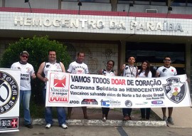 ses torcedores participam de doacao de sangue 3 270x191 - Torcida do Vasco participa de campanha de doação de sangue no Hemocentro