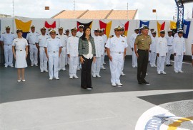 ligia na cerimonia da marinha foto ascom da capitania dos portos 1 270x183 - Vice-governadora participa de cerimônia da Batalha Naval do Riachuelo