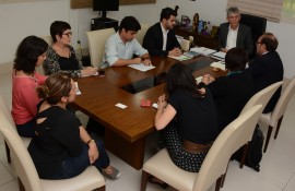 ricardo recebe representante da ONU foto francisco franca 1 270x175 - Ricardo discute parcerias com representantes do Fundo de População das Nações Unidas no Brasil