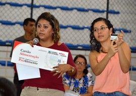 sedh cartao alimentacao pro Alimento Cabedelo fotos Luciana Bessa 4 270x191 - Governo entrega Cartão Alimentação para mais de 500 famílias de Cabedelo