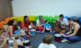 eemjj musicalização bebês 270x162 - Escola Especial de Música Juarez Johnson inscreve para turmas de musicalização infantil