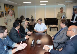 procon_pb e orgaos fiscalilzadores em blitz no aeroporto_foto vanivaldo ferreira (11)