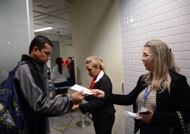 procon_pb e orgaos fiscalilzadores em blitz no aeroporto_foto vanivaldo ferreira (34)