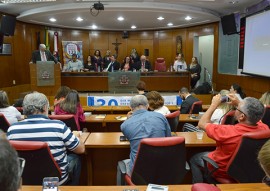 sedh audiencia publica sobre o trafico de pessoas fotos Luciana Bessa 4 270x191 - Governo participa de audiência para discutir o tráfico de pessoas na Câmara Municipal