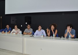 juventude vunerabilidade social e cobertura midiatica foto vanivaldo ferreira 331 270x191 - Governo promove debate sobre políticas públicas para a juventude na mídia