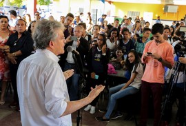 ricardo entrega escola jose guedes em cabedelo foto francisco franca 7 270x183 - Ricardo entrega reforma de escola e autoriza obras no Berço 101 do Porto de Cabedelo