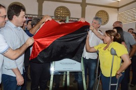 01-09-17 Solenidade de Entrega da Casa Lar,Filtros e Cartão Alimentação em Itaporanga Foto-Alberto Machado   (10) (2)