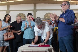 ricardo inaugura casa lar em itaporanga foto jose marques 5 270x183 - Ricardo inaugura adutora e Casa Lar de Itaporanga e autoriza licitação de obras na região