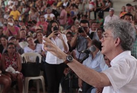 ricardo inaugura casa lar em itaporanga foto jose marques 8 270x183 - Ricardo inaugura adutora e Casa Lar de Itaporanga e autoriza licitação de obras na região