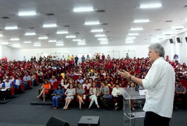 ricardo solenidade do pronatec foto jose marques 2 270x183 - Ricardo entrega certificados para 349 alunos e premia empresas parceiras do Pronatec-PB