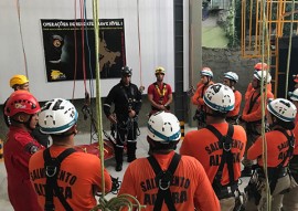 bombeiros realizam treinamento em alturas em pernambuco (3)