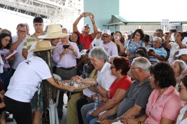 feira sementes1 foto Francisco França 270x180 - Ricardo participa da 7ª Festa Estadual das Sementes da Paixão em Boqueirão