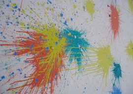 fundac socioeducando mundo das cores 5 270x191 - Socioeducandos fazem mural de arte abstrata com a técnica bomba de tinta