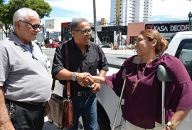 sedh entrega do carro a vila vicentina foto luciana bessa 3 270x183 - Governo do Estado entrega mais veículo para Abrigo Vila Vicentina