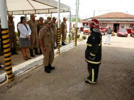 20171211 105326 270x202 - Corpo de Bombeiros forma sete militares como especialistas de combate a incêndio em áreas portuárias