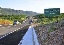 DER AREIA DE BARAUNA PB 228 270x191 - Caminhos da Paraíba: Governo do Estado investiu mais de R$ 323 milhões em rodovias em 2017