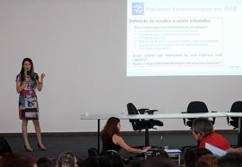 infecçao hospitalar foto RicardoPuppe SES 4 270x187 - Profissionais de saúde participam de seminário sobre controle de infecção hospitalar e segurança do paciente