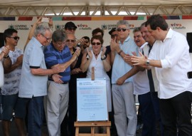 ricardo entrega obras e visita servicos de pavimentacao na orla de jacuma foto francisco franca (4)