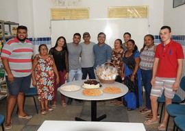 see casa do estudante realiza confraternizacao 8 270x191 - Casa do Estudante realiza confraternização com alunos e funcionários