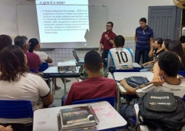 see historia de superacao contagia alunos concluintes de escola no jose americo 6 270x191 - Histórias de superação contagiam alunos concluintes de Escola Estadual no bairro José Américo