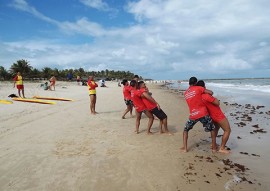 corpo de bombeiros realiza treinamento de salvamento aquatico (3)