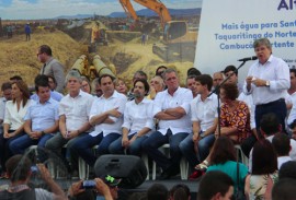 ricardo abre licitacao em sta cruz do capibaribe foto jose marques 2 270x183 - Ricardo assina termo de cooperação com Governo de Pernambuco para construção de adutora