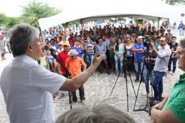 ricardo assina ordem da adultora de montada_foto francisco franca (7)