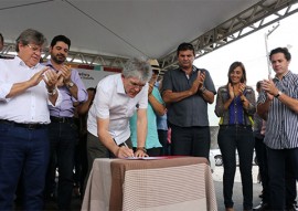 ricardo assina ordem das adultora areial foto francisco franca 6 270x191 -  Nova Camará: Ricardo autoriza obras que vão levar água para Montadas, Areial e Arara