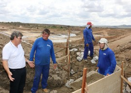 sec joao azevedo visita obras da barragem de desterro foto francisco franca 11portal 270x191 - João Azevêdo inspeciona obras das barragens de Desterro e Imaculada