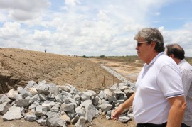 sec joao azevedo visita obras da barragem de desterro foto francisco franca (6)