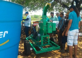 ses procase realiza entrega de equipamento em monteiro (1)