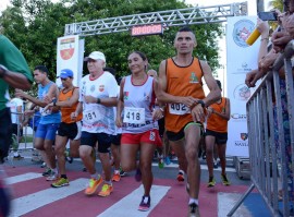 corrida2 270x199 - Inscrições para Corrida Tiradentes seguem até 11 de abril