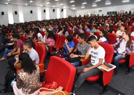 see aula inaugural do gira mundo com 3 mil estudantes 1 270x191 - Aula Inaugural do curso preparatório do programa Gira Mundo tem participação de 3 mil estudantes