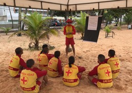 bombeiros instrucao de sobrevivencia no mar 131 270x191 - Cadetes do CFO Bombeiros realizam curso de sobrevivência no mar