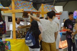 04-05-18 Feira da abrasel Foto-Alberto Machado   (12)