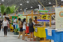 04-05-18 Feira da abrasel Foto-Alberto Machado   (14)