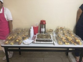 Após a abertura da Semana, todos se confraternizaram com um lanche coletivo