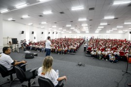 DiegoNóbrega Se liga no ENEM PB 12 270x180 - Lançamento do #SeLigaNoEnemPB reúne 600 alunos de escolas estaduais da Grande João Pessoa