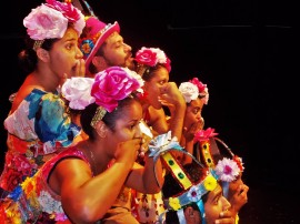 Floreô 2 270x202 - Interatos tem ‘Experimento Riso’ em Mamanguape,  dança em Campina Grande e oficina de teatro no Conde