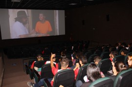 Sessão desta quarta1 270x179 - Cine Recreio, do Cearte, faz exibição de documentário para 110 alunos do EJA