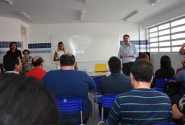 educacao faz entrega de books de praticas exitosas (10)