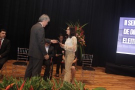 seminÃ¡rio entrega da cartilha Foto Alberi Pontes 270x180 - Ricardo participa de seminÃ¡rio e lanÃ§amento de cartilha sobre as eleiÃ§Ãµes 2018