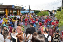 15 06 18 Dia de Enfrentamento e Combate à Violência conta a pessoa idosa foto Alberto Machado 6 270x180 - Mobilização festiva marca Dia Mundial de Conscientização da Violência contra a Pessoa Idosa