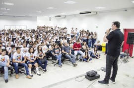 Diego Nóbrega Se Liga no Enem São Bento 4 270x178 - #SeLigaNoEnem: 600 estudantes da Rede Estadual de Ensino participam do movimento em São Bento