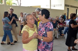 24-10-18 Anos 60 Festa de Arromba no CSU de Mandacaru Foto-Alberto Machado  (3)